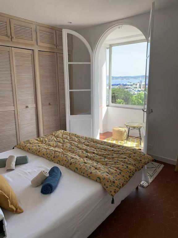 Maison De Village Renovee Avec Vue Mer Exceptionnelle Sainte-Maxime Dış mekan fotoğraf